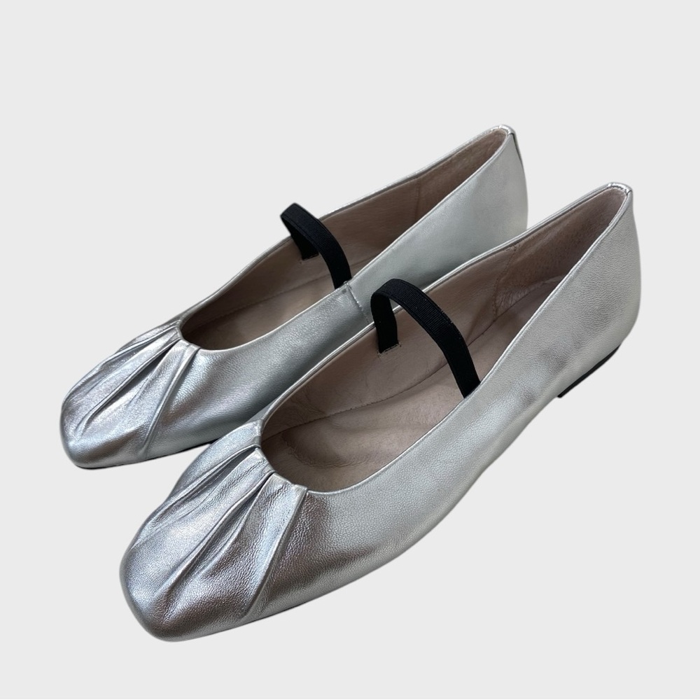 Gianni Bini Silver Ruched Leather Julia Mary Jane Ballet Flats Size 8